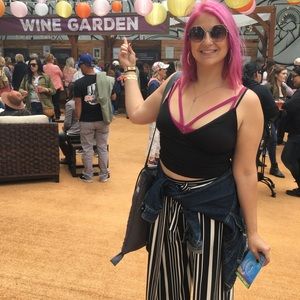 Meet your posher Angelina